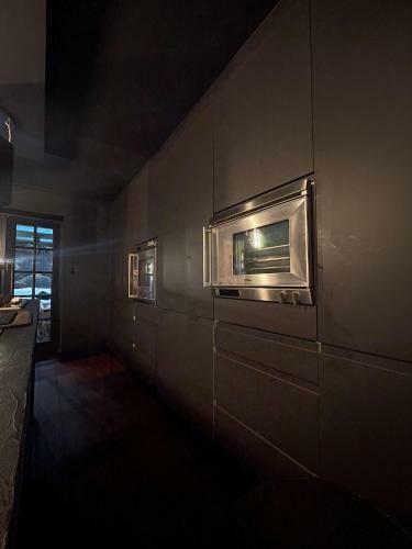 21 Luxury Apartment