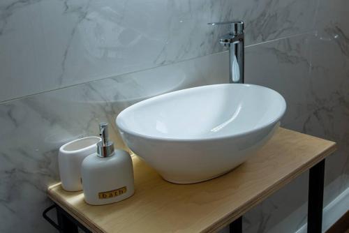 Lemon Garden Stylish Private Apartment