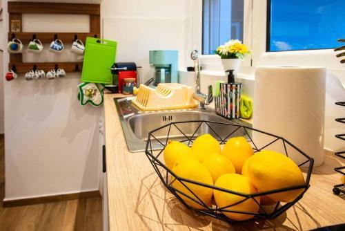 Lemon Garden Stylish Private Apartment