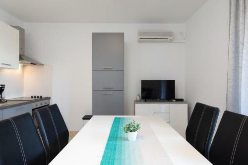 Apartamento Tom's House Njivice