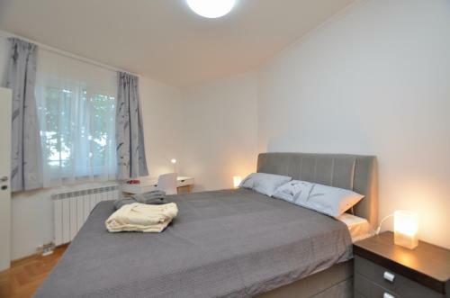 New Apartment With Terrace 3
