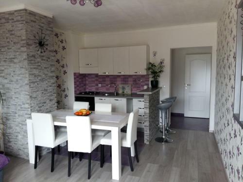 Apartments Elena