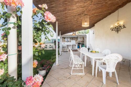 Villa Horus With Sea View, Parking & Wifi