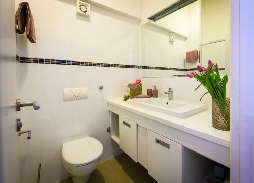 Lavica Bellevue Apartments & Studios