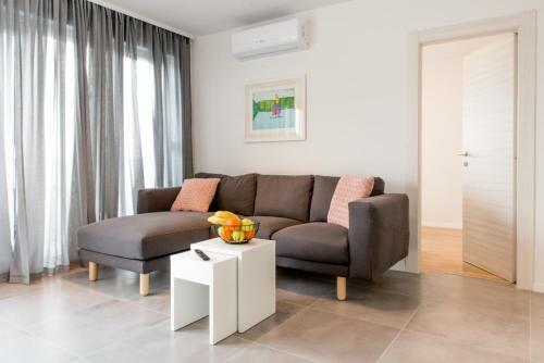 Lion's Beach Starlight Apartment
