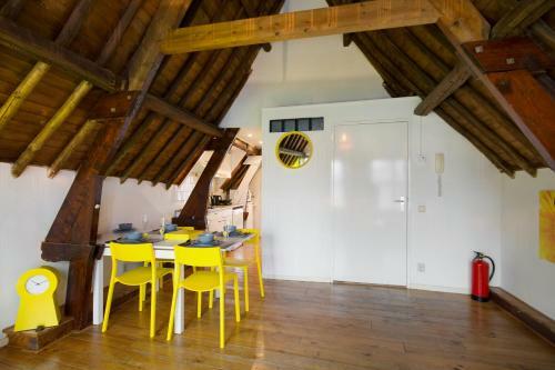 Old Vest Apartment