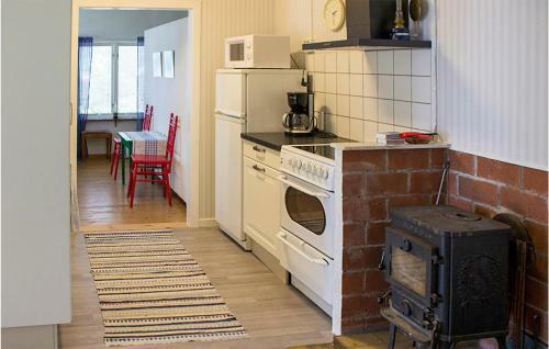 Awesome Home In H�gsby With 1 Bedrooms