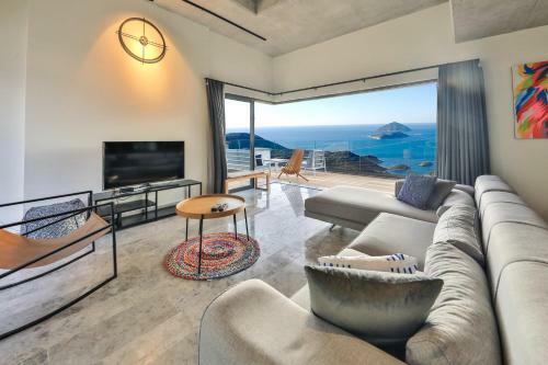 14 Exclusive Villa Complex Within Nature - Notos Club