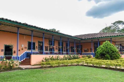 Finca Cafetera El Portal Con Piscina
