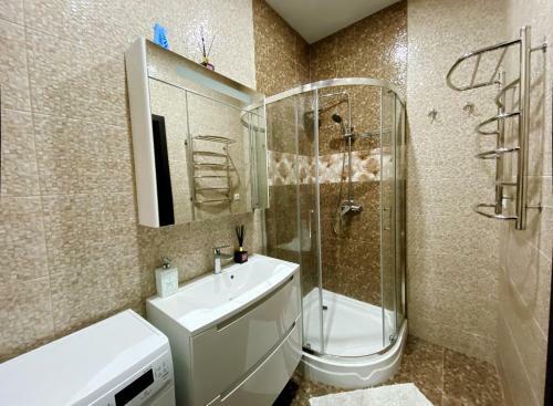Italian Boulevard Modern Apartment