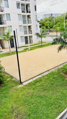 Apartamento Ricaurte, Moderno, Confortable Apto, Ac, Parquead, Wifi, Netflix