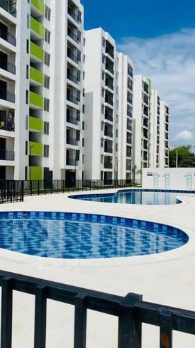 Apartamento Ricaurte, Moderno, Confortable Apto, Ac, Parquead, Wifi, Netflix