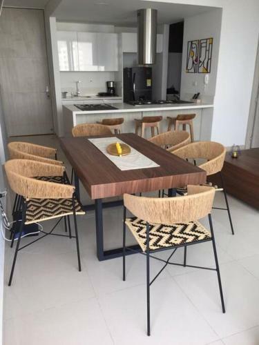 Espectacular Y Moderno Apartamento Frente Al Mar