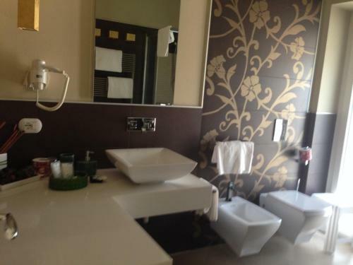 Hostal Oreste Suite