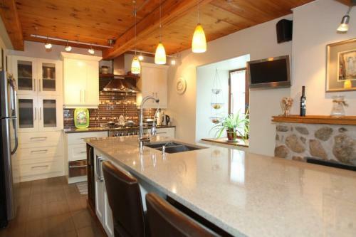 Bed & Breakfast �den Sur Terre