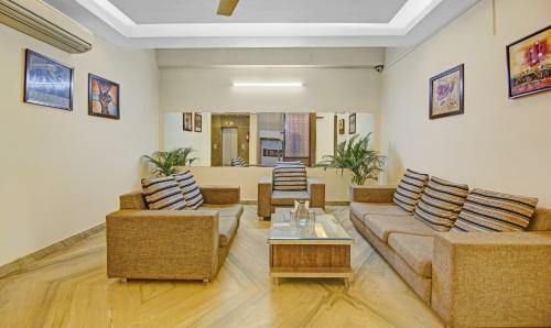 Treebo Trend Hotel Maravilla