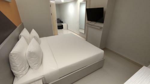 Agogo Downtown Hotel Surabaya