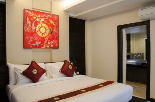 Lulu Hotel Phuket