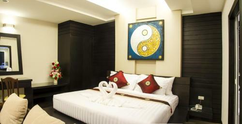 Lulu Hotel Phuket