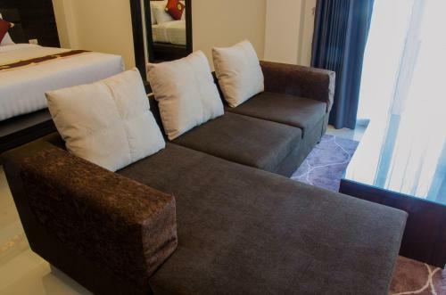 Lulu Hotel Phuket