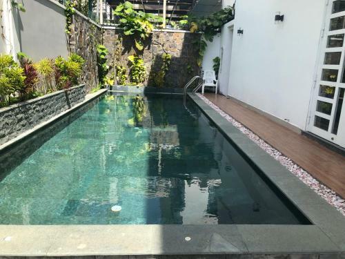 Villa H? B?i Long Cung Resort H??ng Giang