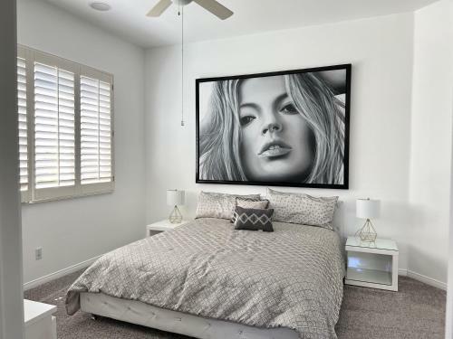 Art Lover's Paradise In Rancho Mirage!