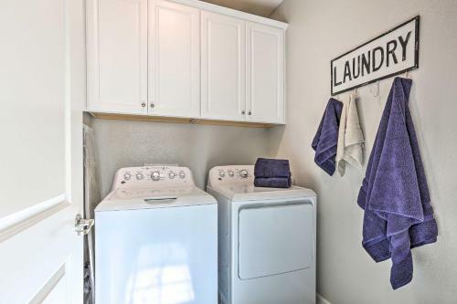 Relaxing Roseville Home With Outdoor Amenities