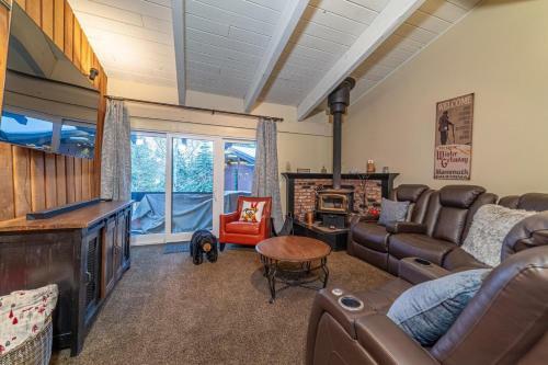 #494 Close To Village Gondola, Mammoth Estates