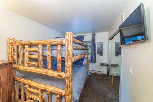 #494 Close To Village Gondola, Mammoth Estates