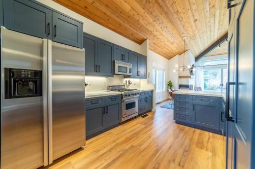 #529- Snowcreek Luxury Remodel