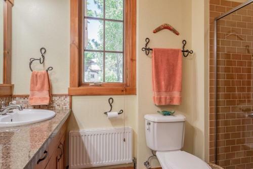 #509 Cozy Mountain Condo With Spa