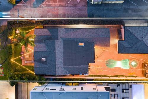 Villa Beverly Grove Spanish Oasis With Pool & Parking