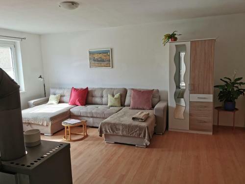 Apartamento Ferienwohnungen "zum S�ss"