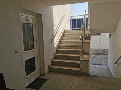 Apartamento Ferienwohnungen "zum S�ss"