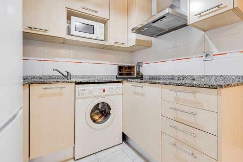 Apartamento Rentalsbcn Zeus