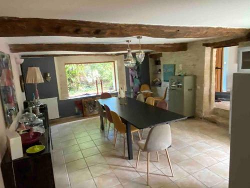 Maison Et D�pendances