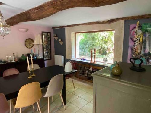 Maison Et D�pendances
