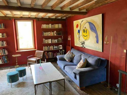 Maison Et D�pendances