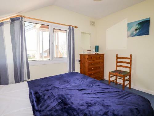 16 The Coombe