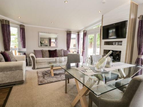 Windsmeet Luxury Lodge