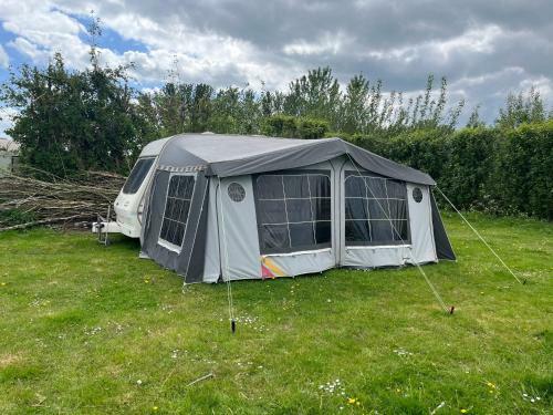 Our Cosy Caravan