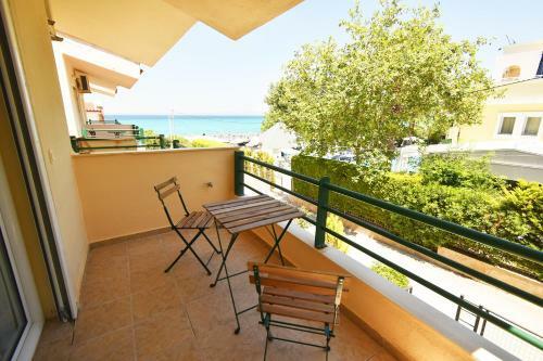 Sea Side Maisonette, Hanioti