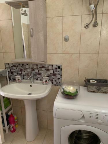 Corfu Town Basic Apartment