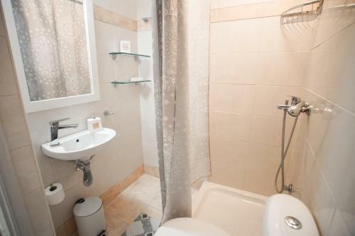 Platytera Apartment