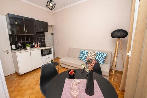 Theodosia Apartment
