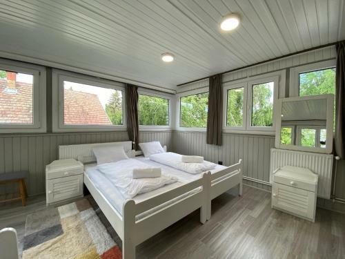 Maison Amaryllis Apartman Zam�rdi