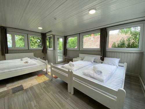 Maison Amaryllis Apartman Zam�rdi