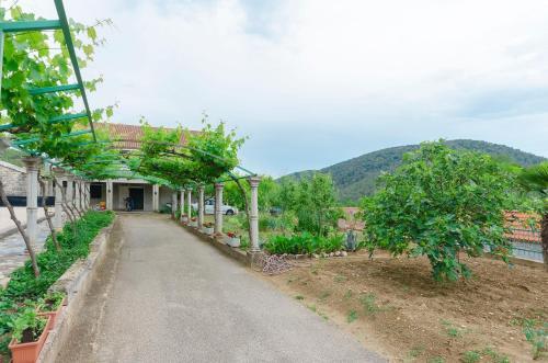 Apartment Bavar