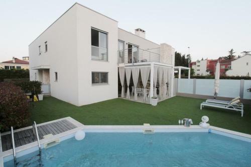 Villa Pura Vida With Pool