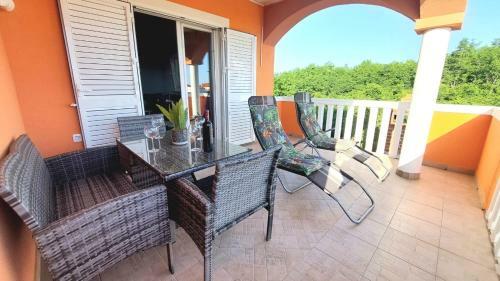 New Luxury Apartment Sun@set With Jacuzzi And Wonderful View